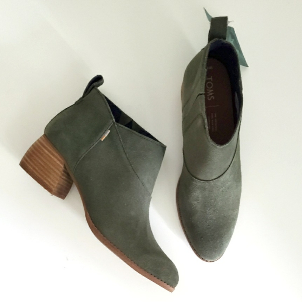 Toms Leilani Suede Bootie